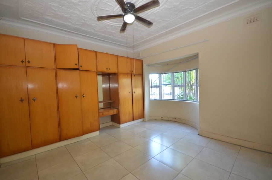 To Let 4 Bedroom Property for Rent in Berea Eastern Cape